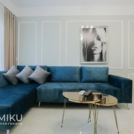 Miku Apartment - Vibrant 1Bd Apartment At Olympic Residence Tirana Exteriör bild