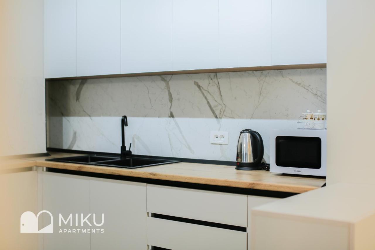 Miku Apartment - Vibrant 1Bd Apartment At Olympic Residence Tirana Exteriör bild