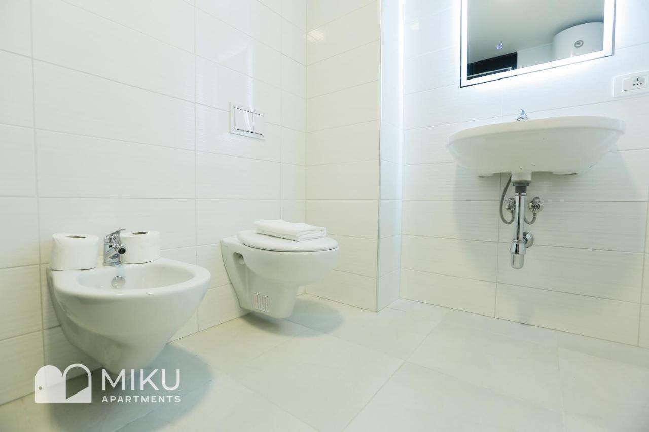 Miku Apartment - Vibrant 1Bd Apartment At Olympic Residence Tirana Exteriör bild